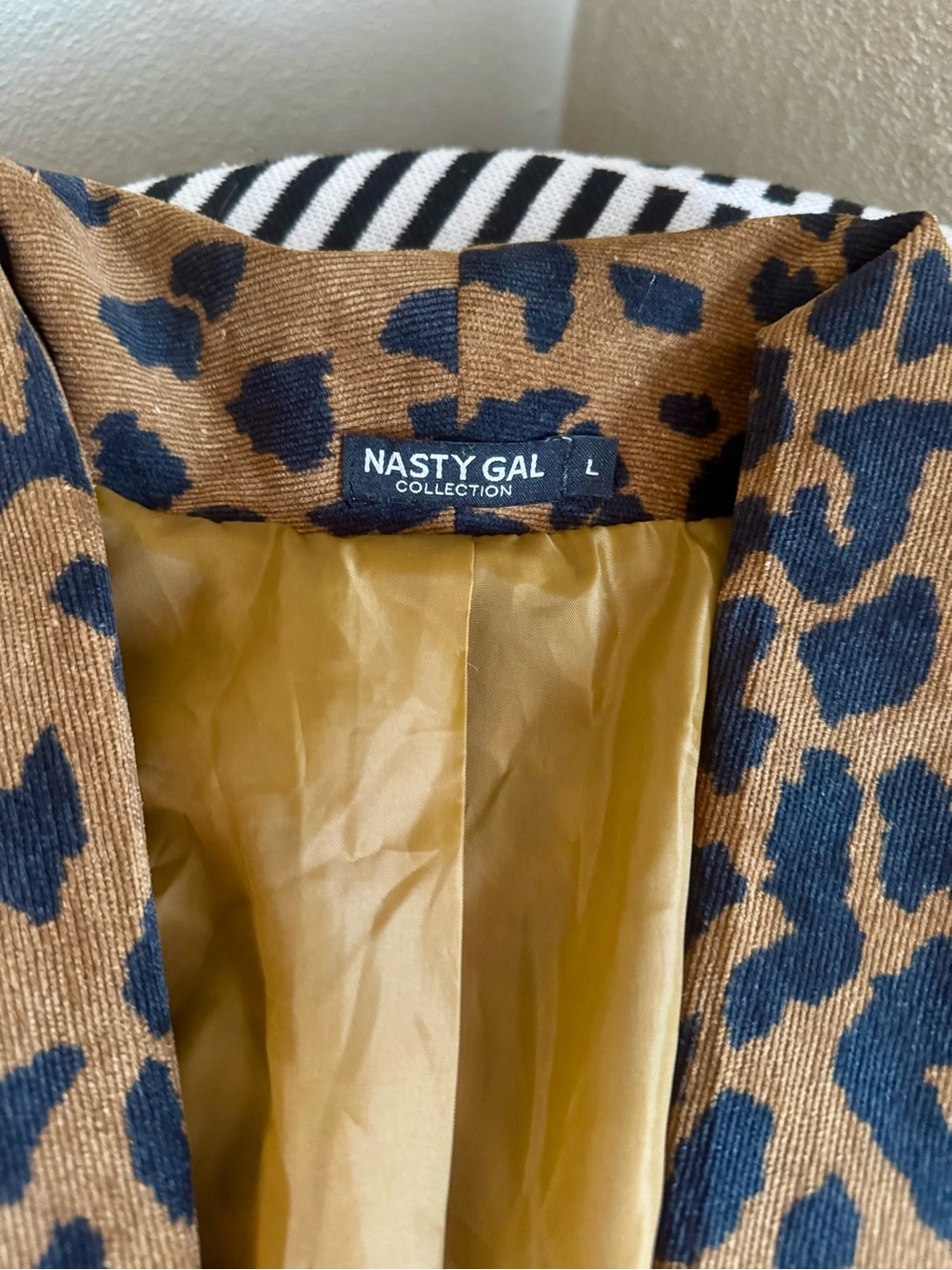 Nasty Gal Leopard Print and Corduroy Lined Open Front Blazer - Picture 2 of 4